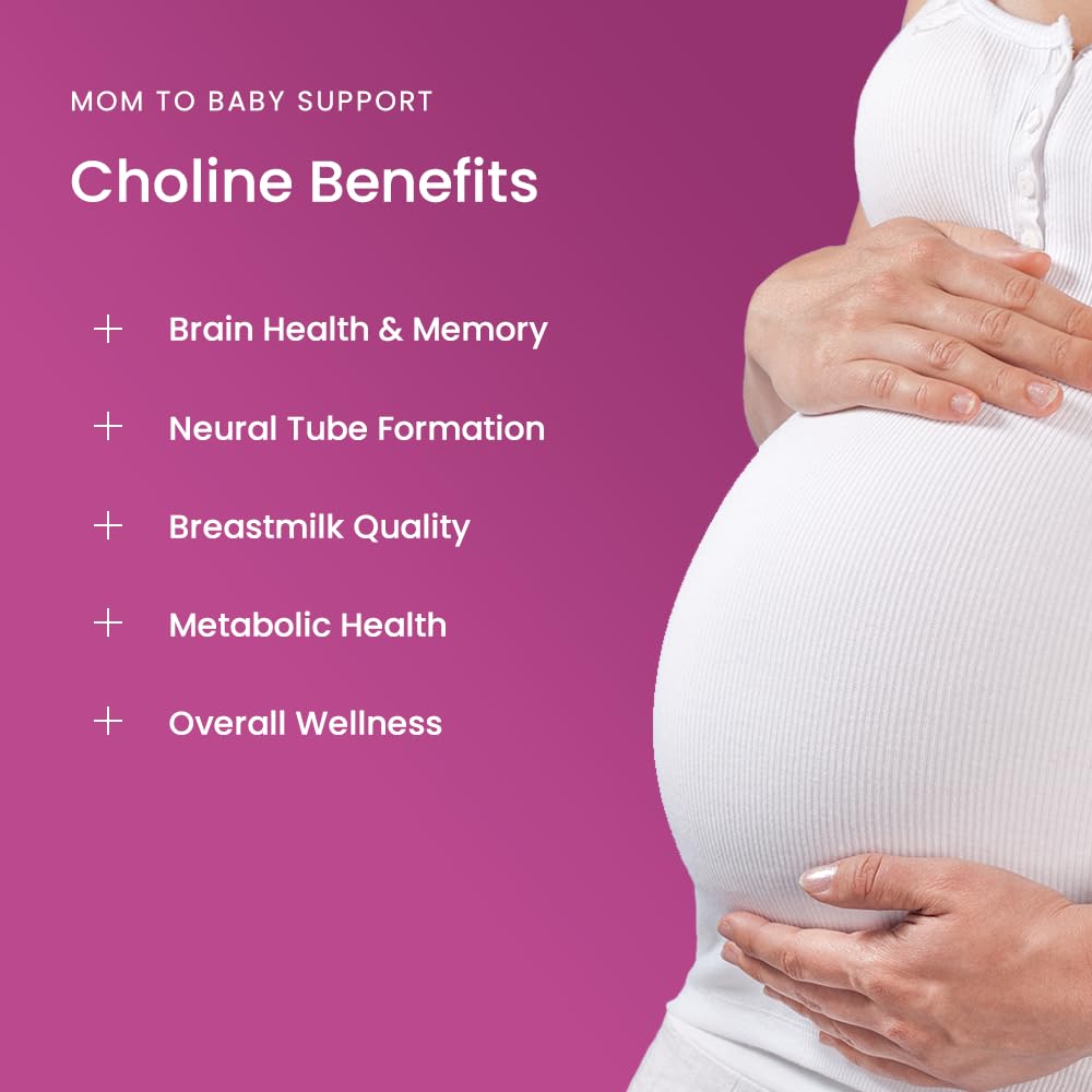 Mother's Promise cápsula en mano para comparar tamaño y facilidad de ingestión
