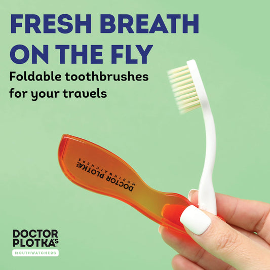MOUTHWATCHERS primer plano de las cerdas ultrafinas mostrando limpieza interdental
