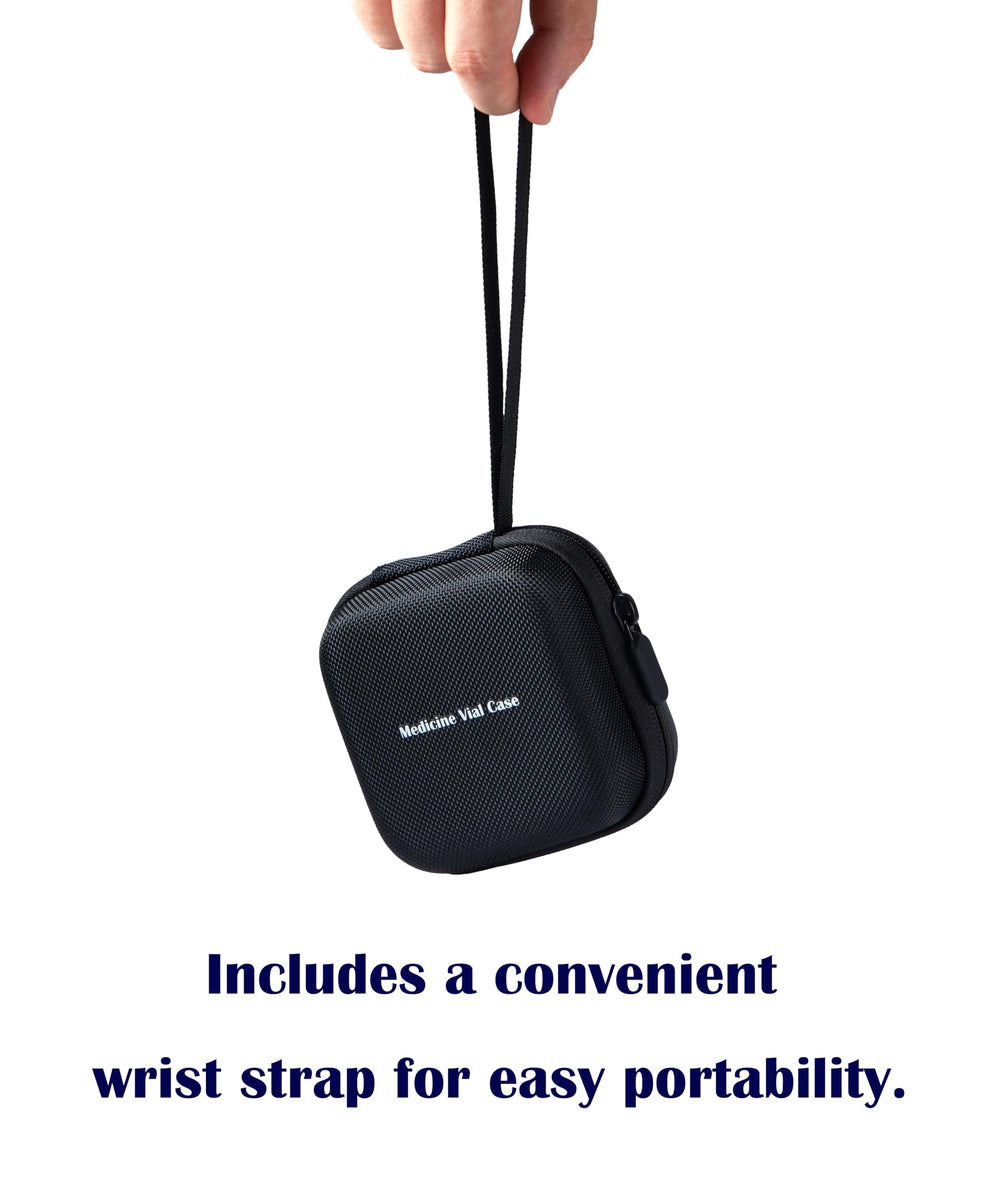 Moyite estuche en mano mostrando tamaño compacto y portabilidad