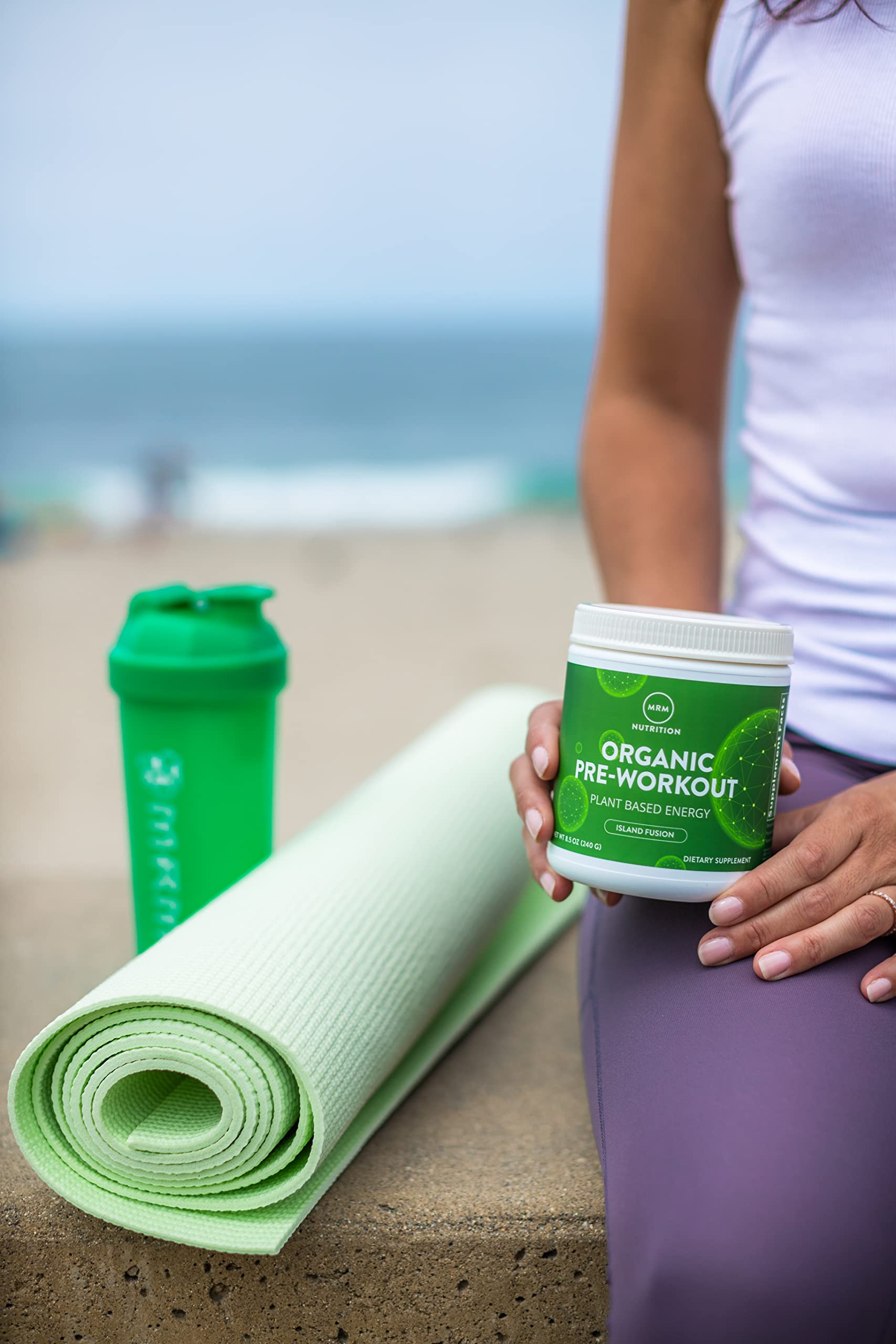 MRM Pre-entrenamiento Orgánico Isla Fusión: cafeína natural para impulso suave.