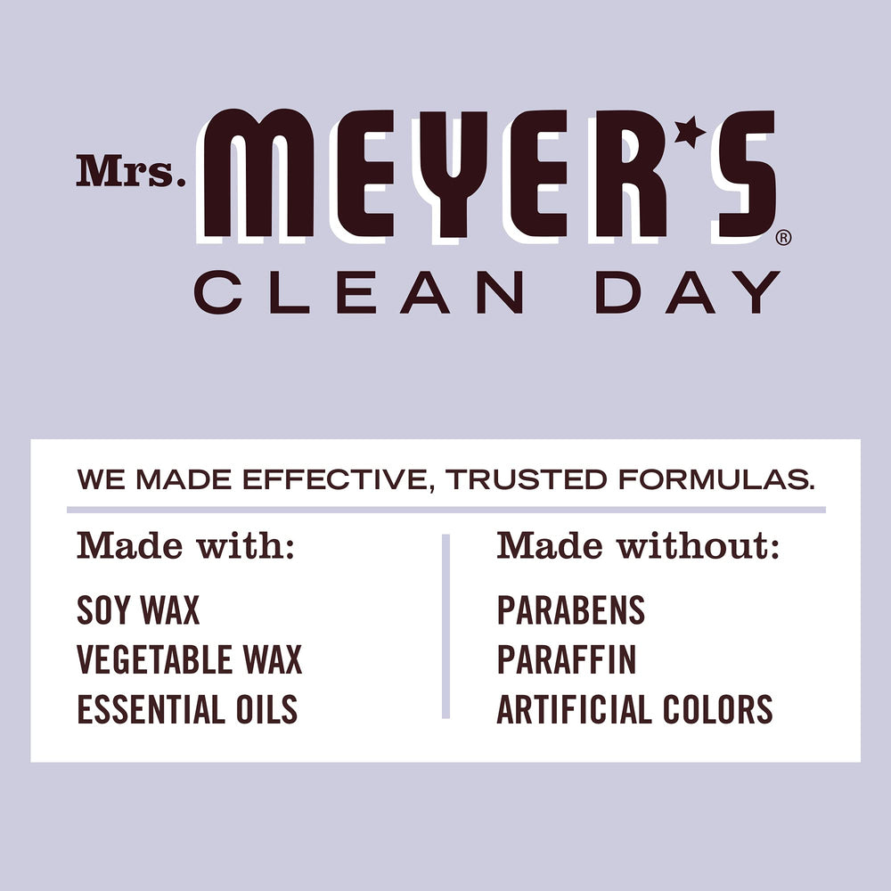 Mrs. MEYER'S pack de dos velas sobre mesa, ideal para regalar y ambientar varias estancias