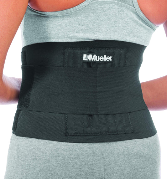 MUELLER faja lumbar vista frontal con ajuste cómodo