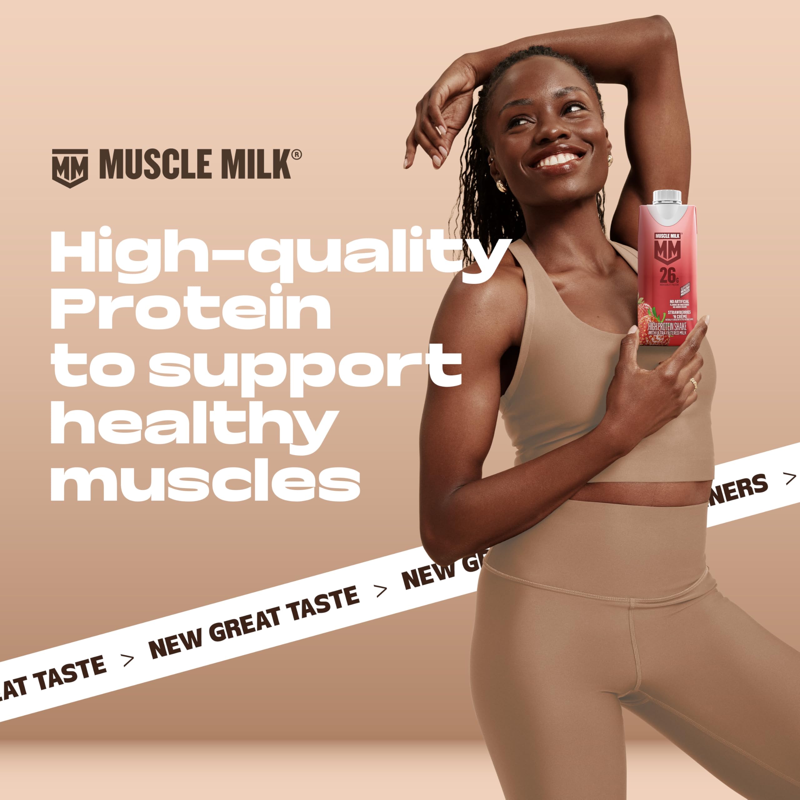 Botella Muscle Milk junto a objeto cotidiano para ver escala y tamaño práctico