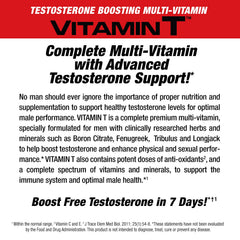 Hombre tomando MuscleMeds Vitamin T con agua para apoyo a la rutina diaria