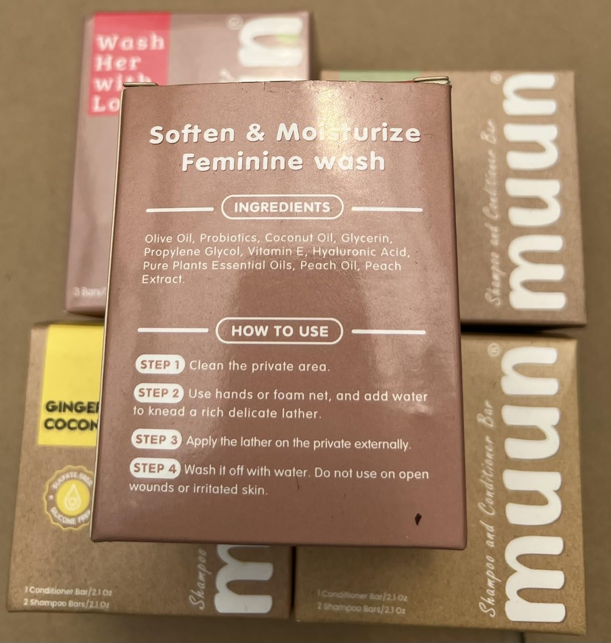 Muun ambientación en baño lifestyle que sugiere uso diario cómodo y delicado