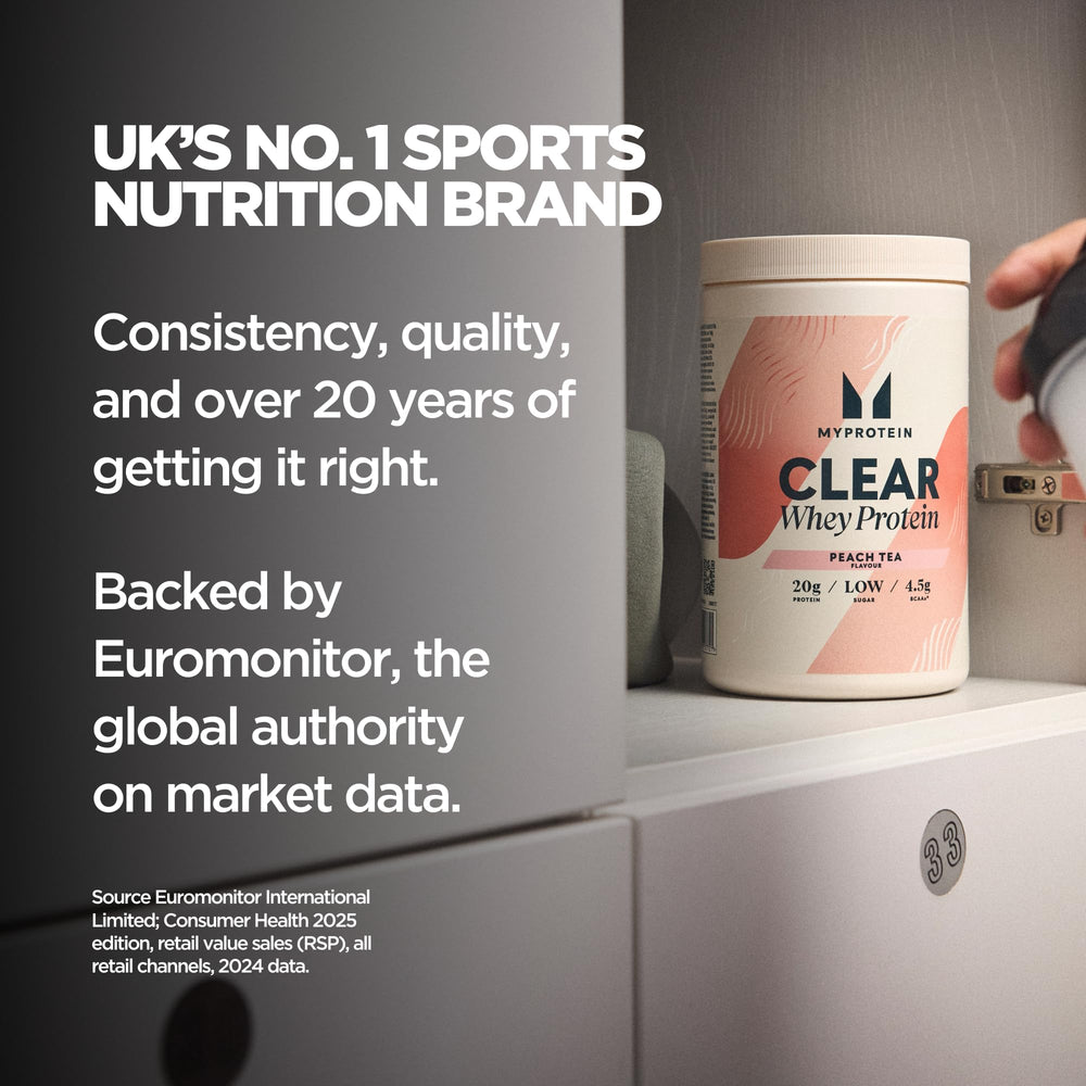 Myprotein etiqueta nutricional abierta mostrando proteína y calorías