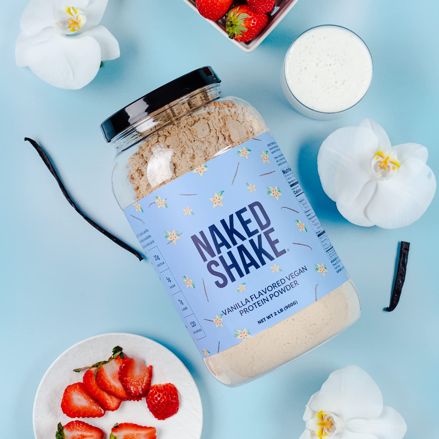 NAKED Shake ingredientes con guisantes en campo mostrando origen vegetal