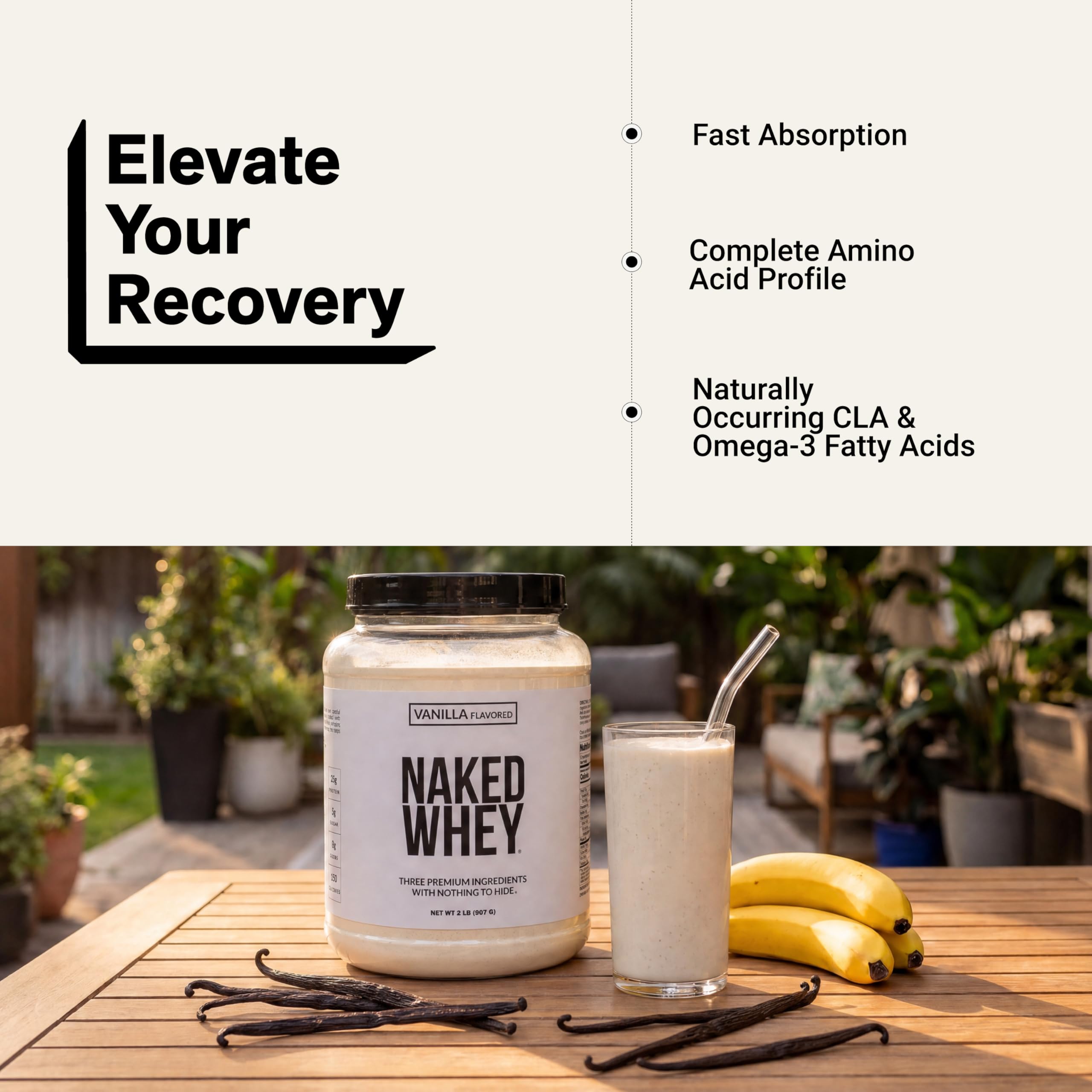 NAKED Whey tamaño del envase comparado con mano para referencia de porciones