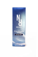 Nano Renew tubo 3.5 oz junto a una regla para comparar tamaño real