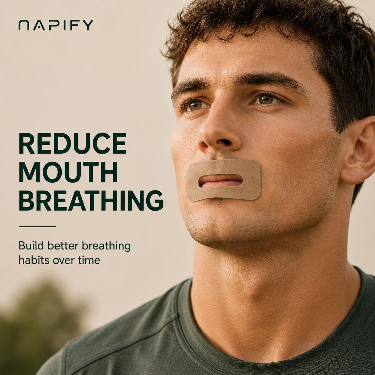 Napify tiras en uso nocturno demostrando cierre cómodo de labios