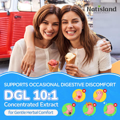 NATISLAND gomita en mano demostrando tamano conveniente y portable