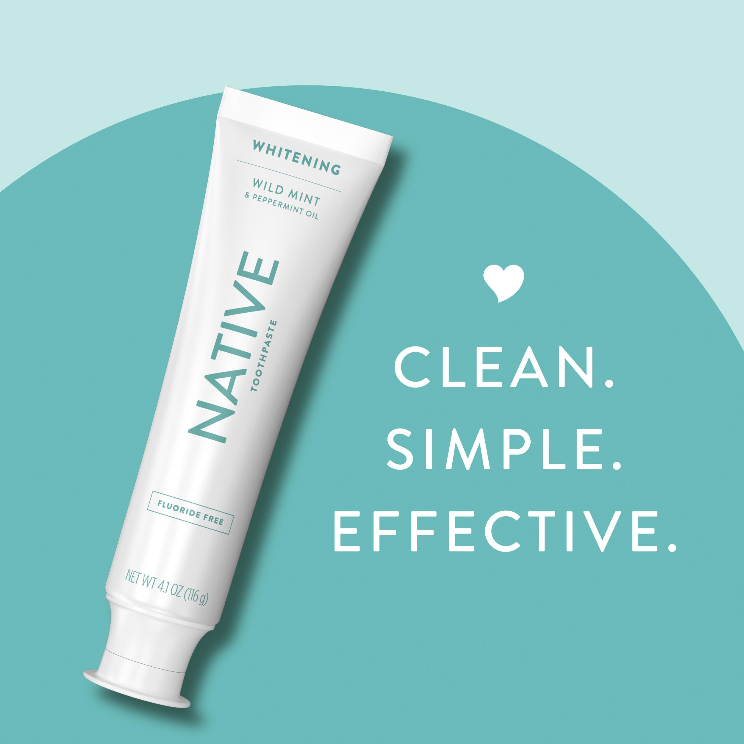 Native closeup en menta mostrando aceite de peppermint y frescor natural
