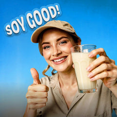 Naturade Total Soy en bol como base de smoothie nutritivo y versátil