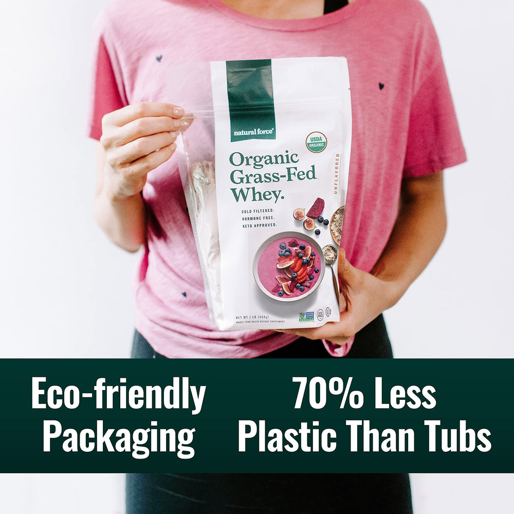 Natural Force vacas Jersey pastando en pradera, origen grass-fed sostenible