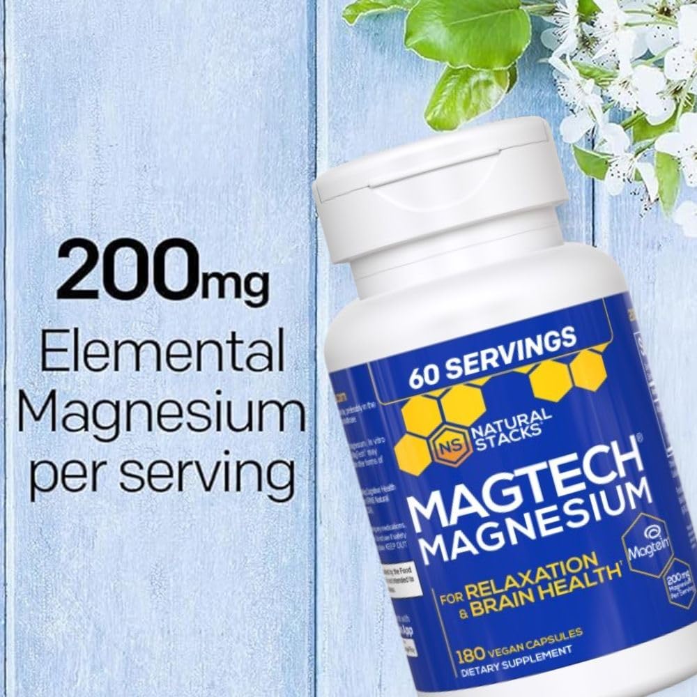 NATURAL STACKS MagTech cápsula en mano para comparar tamaño y dosificación