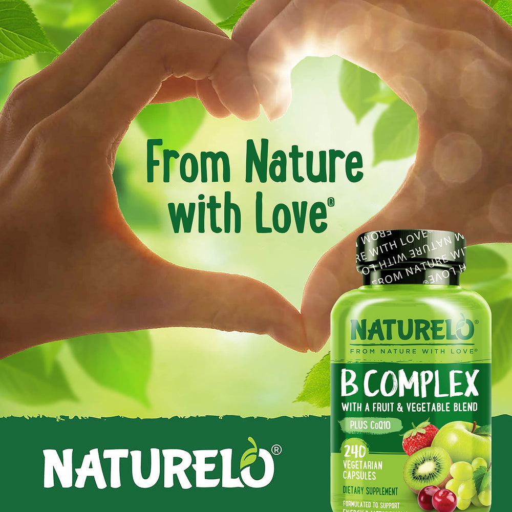 NATURELO cápsula abierta mostrando el polvo y forma vegana