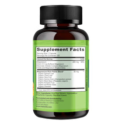 NATURELO primer plano etiqueta nutricional mostrando transparencia y ingredientes limpios