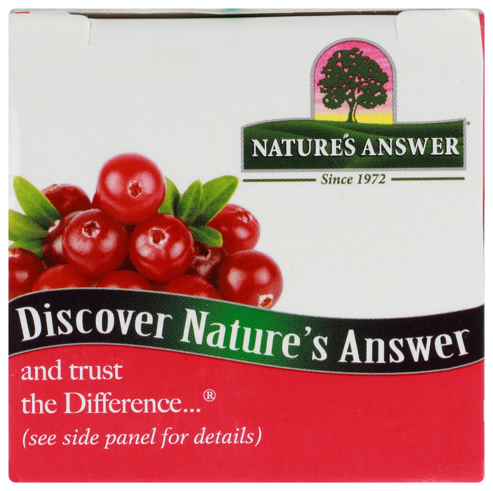 Nature's Answer frasco en mano mostrando tamaño y fácil transporte