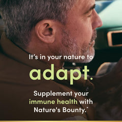 Nature's Bounty cápsulas sobre madera sugieren almacenaje y conveniencia