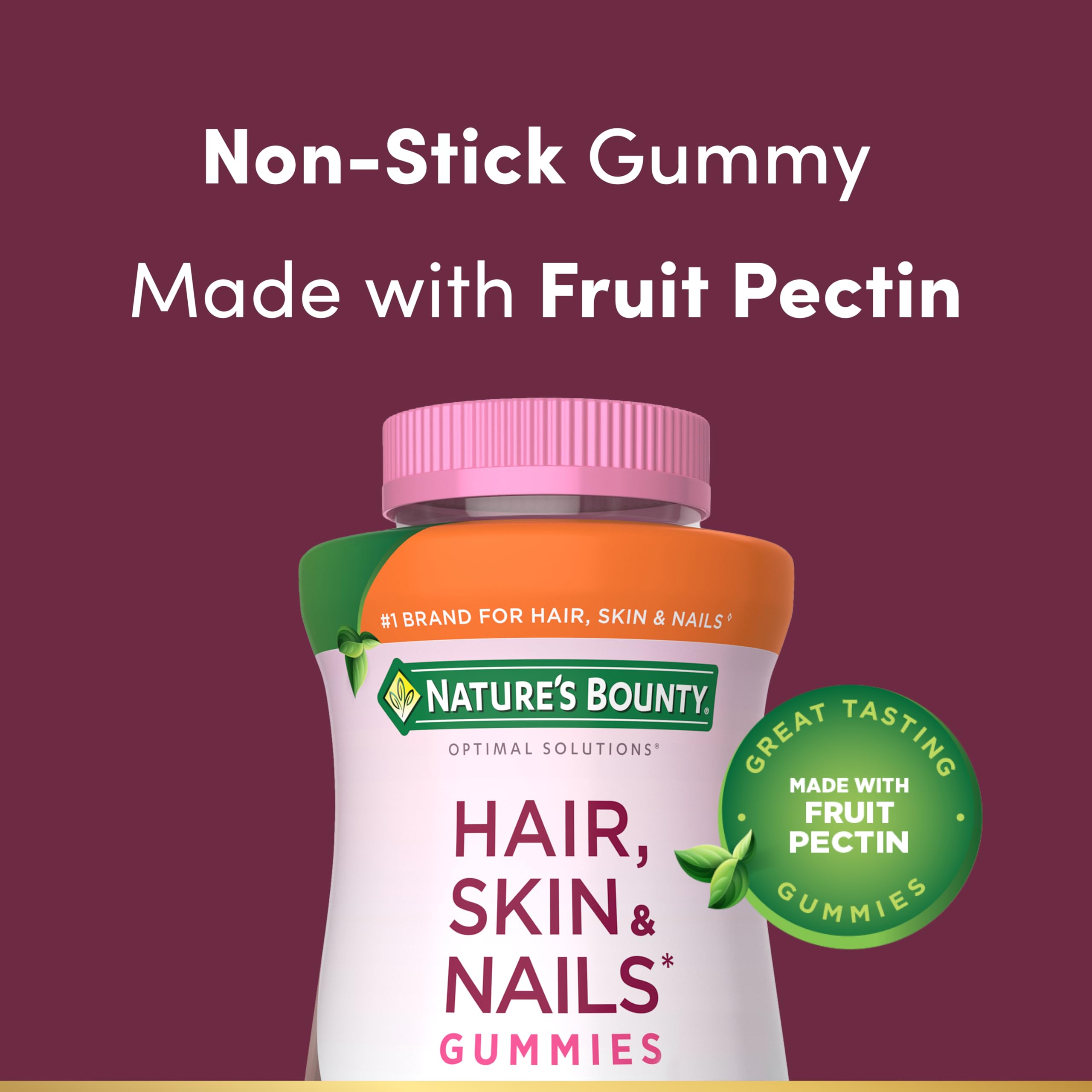 Nature's Bounty porción de dos gomas en mano para una toma diaria cómoda