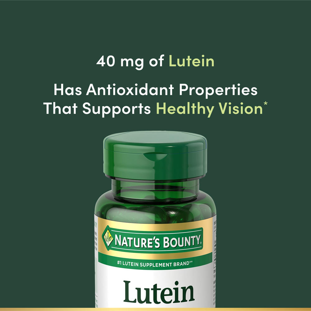 Bote abierto con softgels Nature's Bounty Lutein visible y presentación lista para uso diario