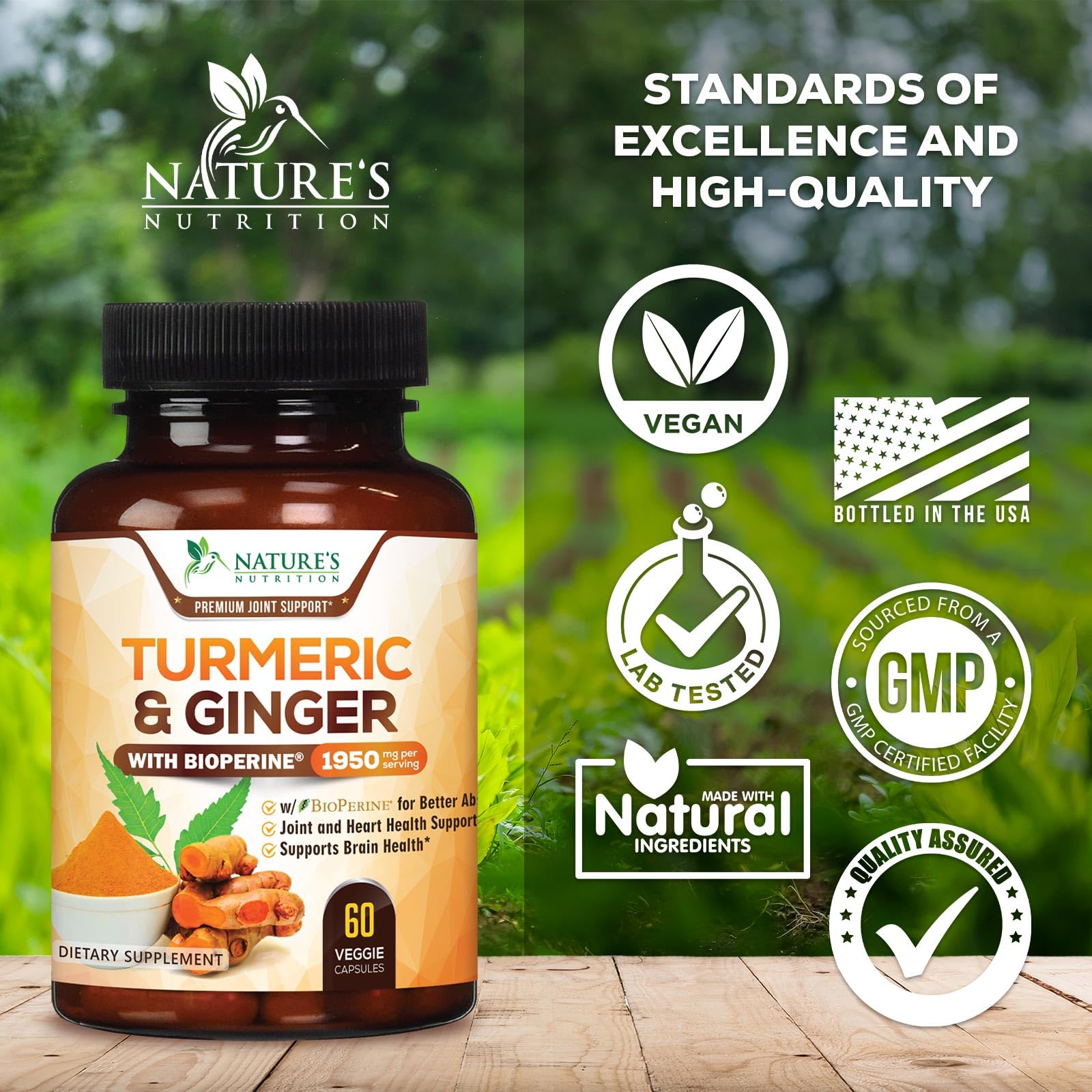 Nature's Nutrition cápsula en mano para comparar escala y dosificación