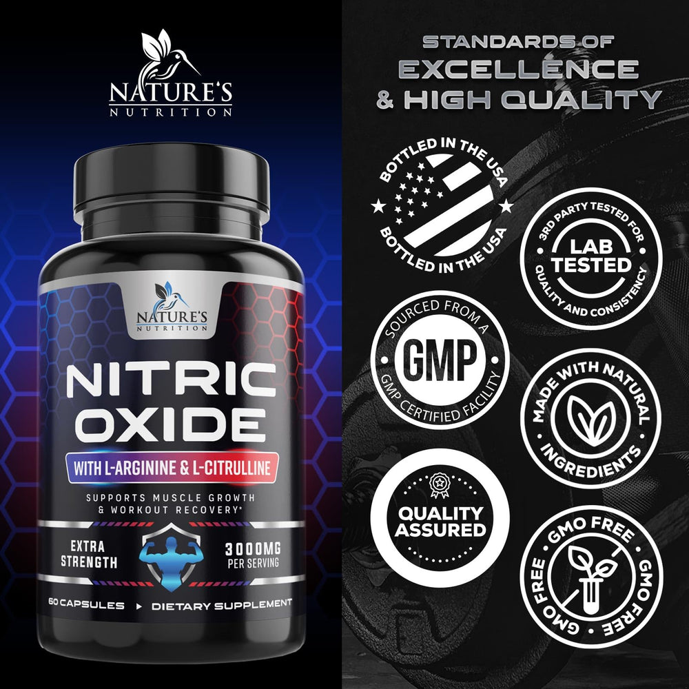 Nature's Nutrition cápsulas en mano para apreciar tamaño y dosificación