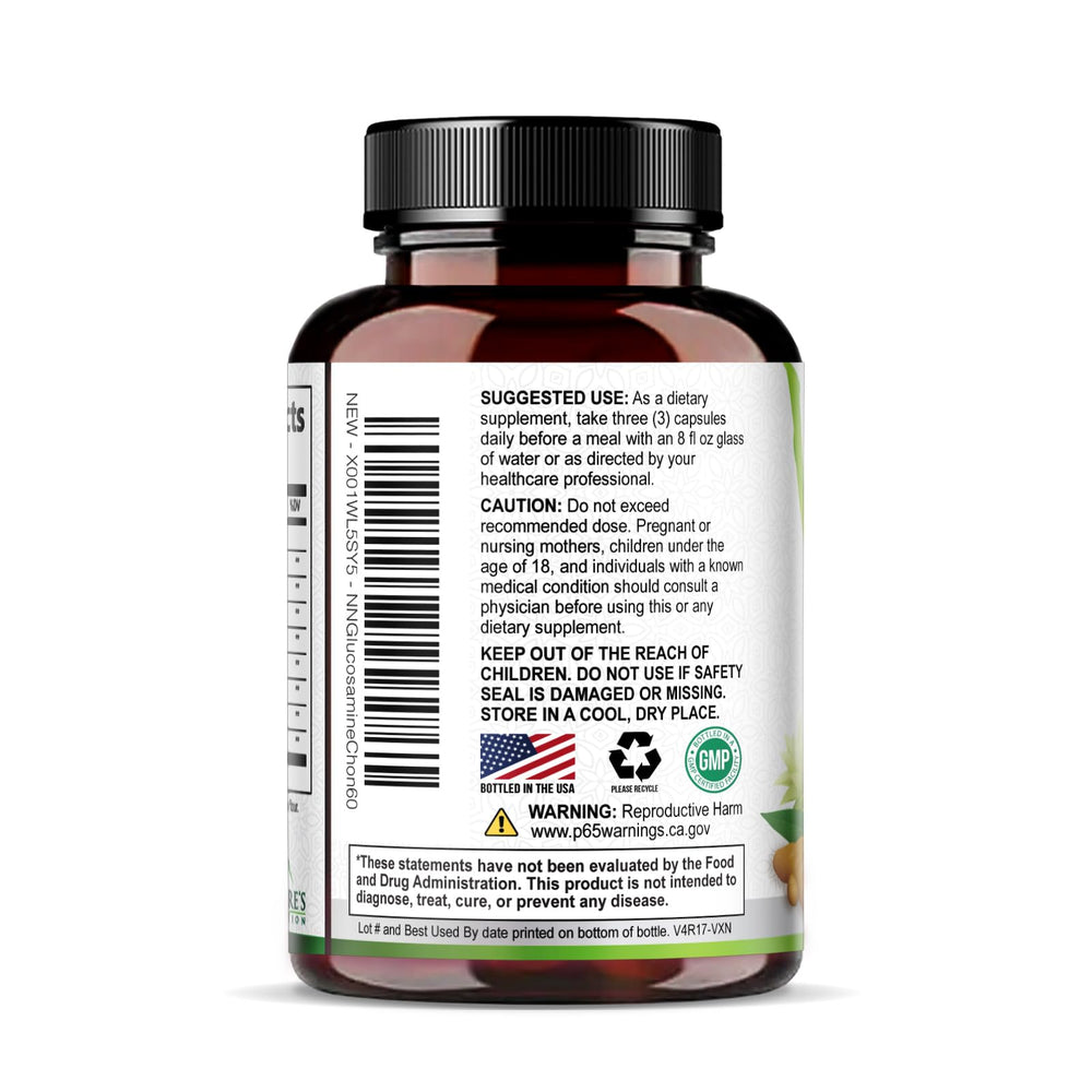 Nature's Nutrition cápsulas junto a cúrcuma mostrando el componente herbal