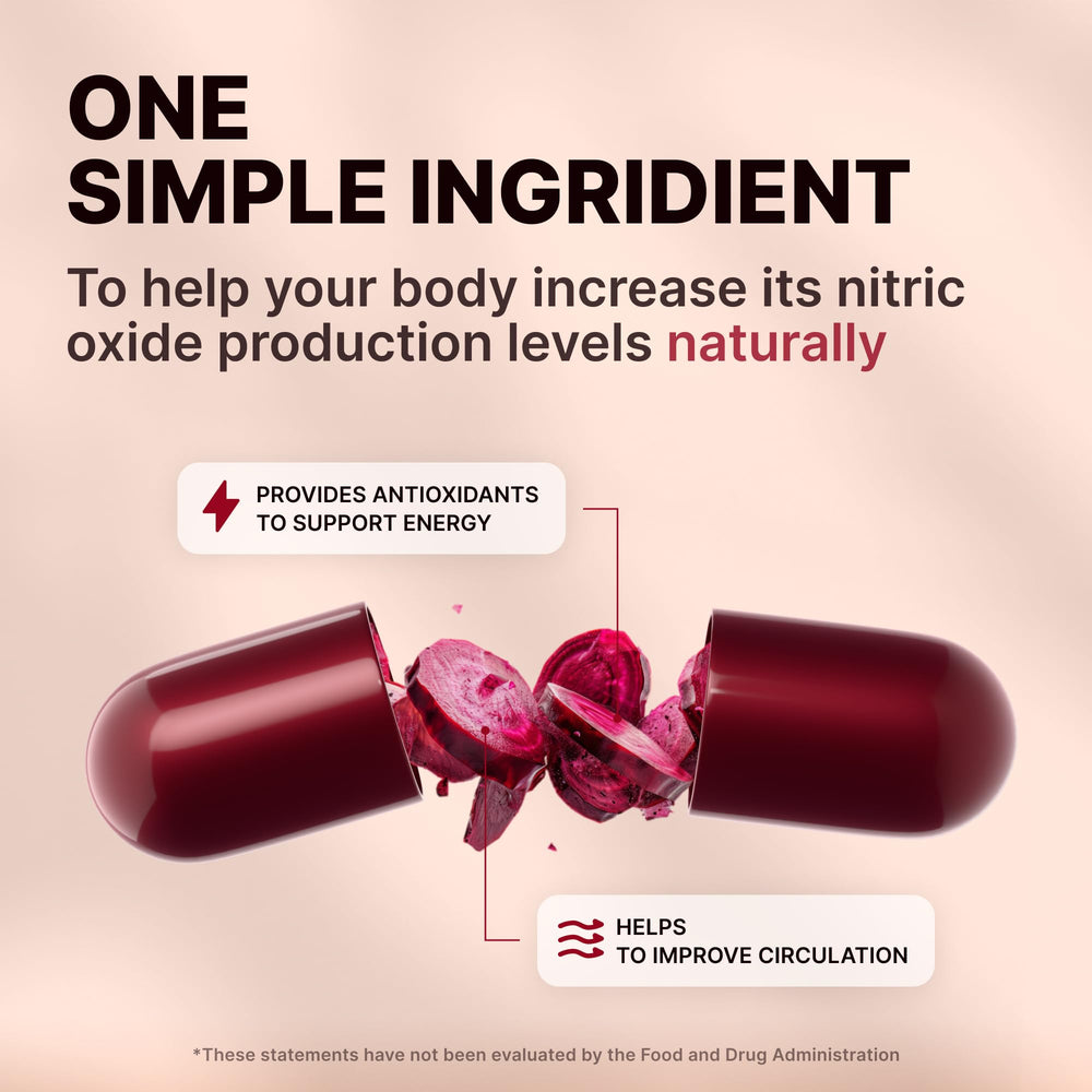 Nature's Pure Blend cápsulas en mano demostrando tamaño fácil de tragar