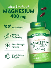 Nature's Truth botella abierta con softgels visibles para uso práctico
