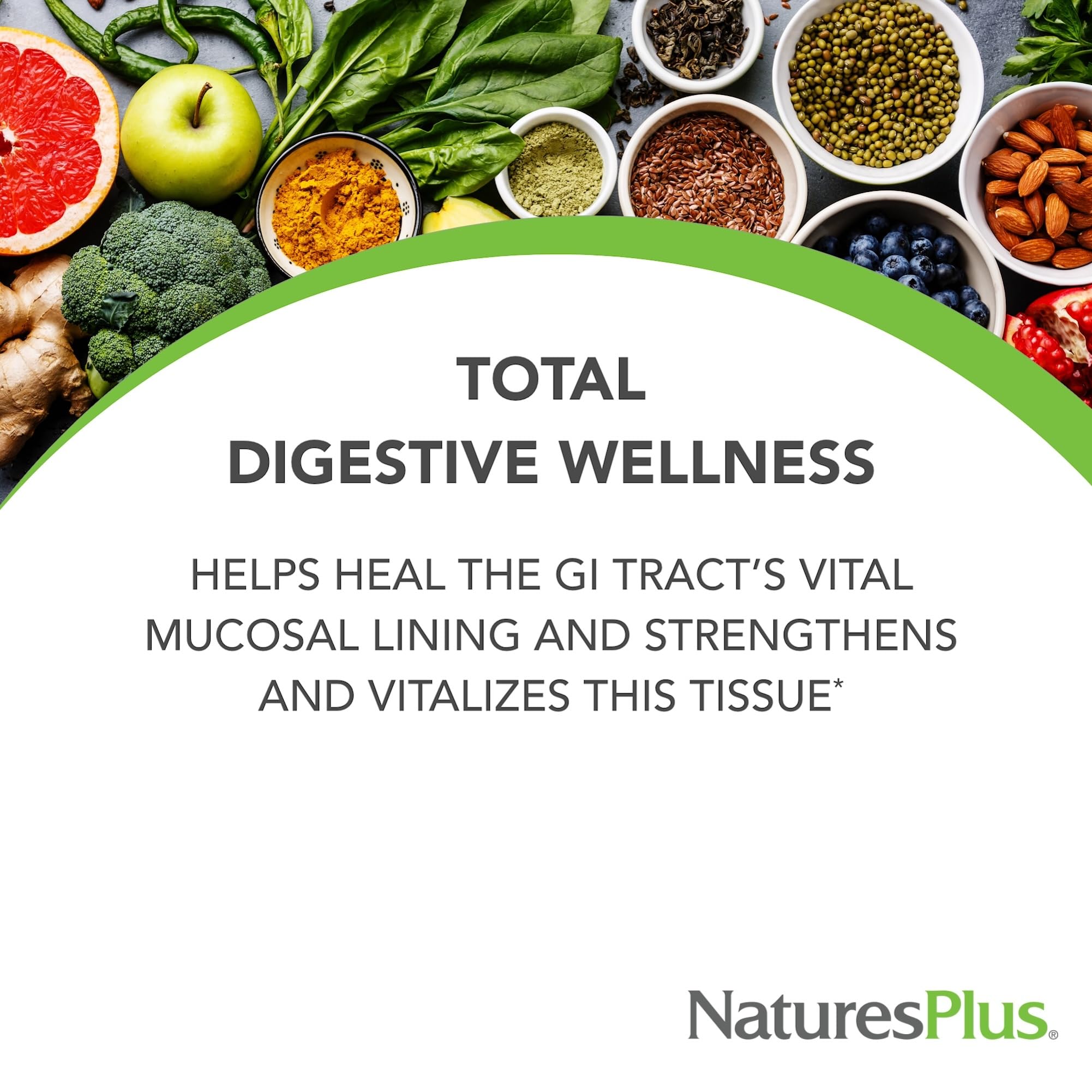 NaturesPlus tableta en mano para comparar tamaño y dosificación