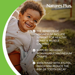 NaturesPlus producto en mano mostrando escala, tamaño fácil de manejar