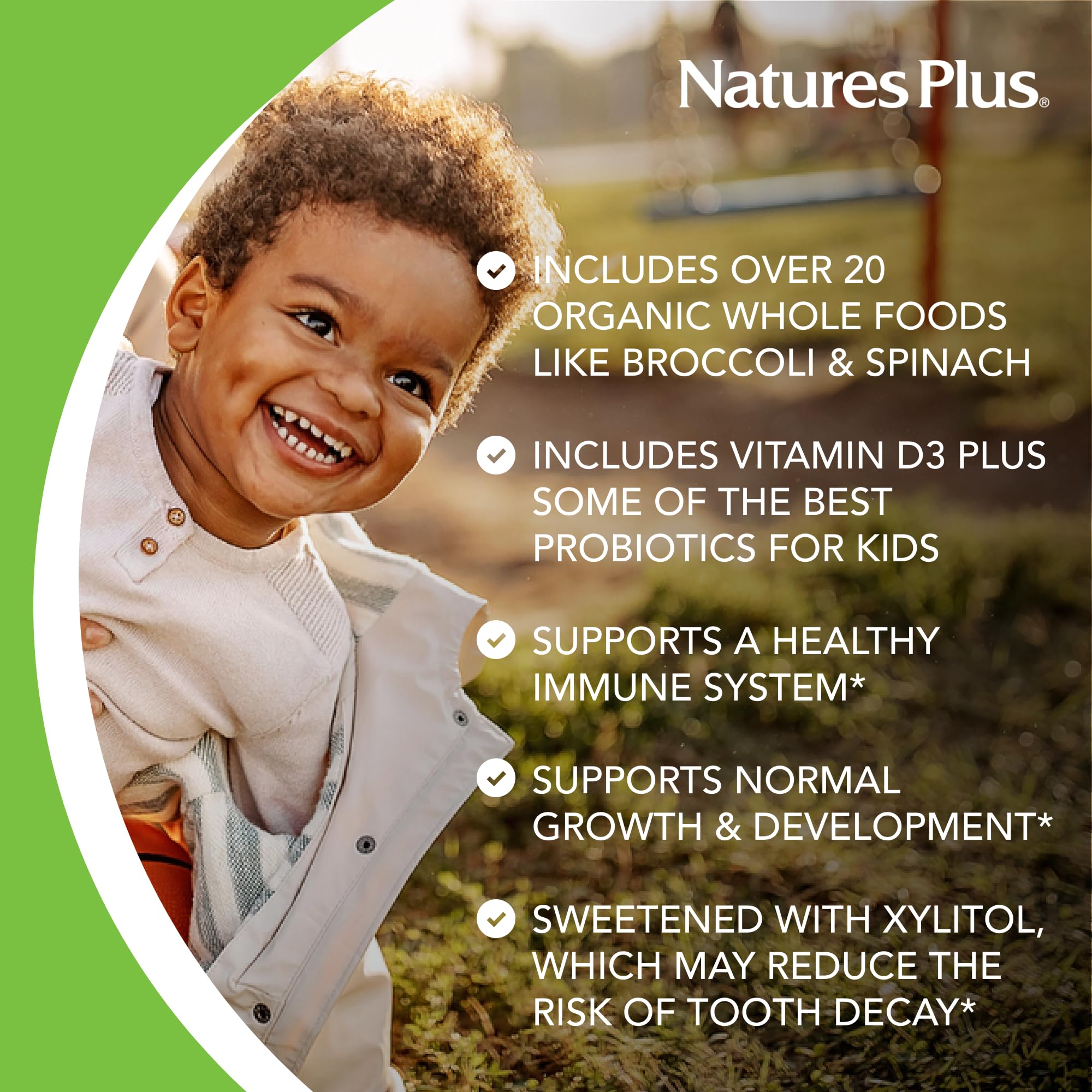 NaturesPlus servido en vaso con jugo para niños, administración fácil y agradable