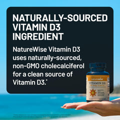 NatureWise cápsulas en mano mostrando mini softgels y comodidad