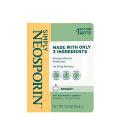 Neosporin junto a una curita indicando combinación para protección