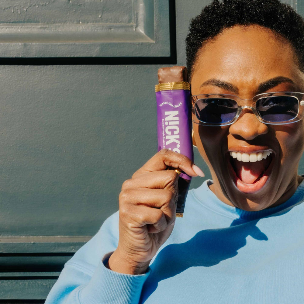 N!CK'S barra en bolso de gimnasio sugiere snack práctico post entreno