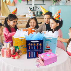 Nihuecne papel seda a juego aportando color y protección al regalo