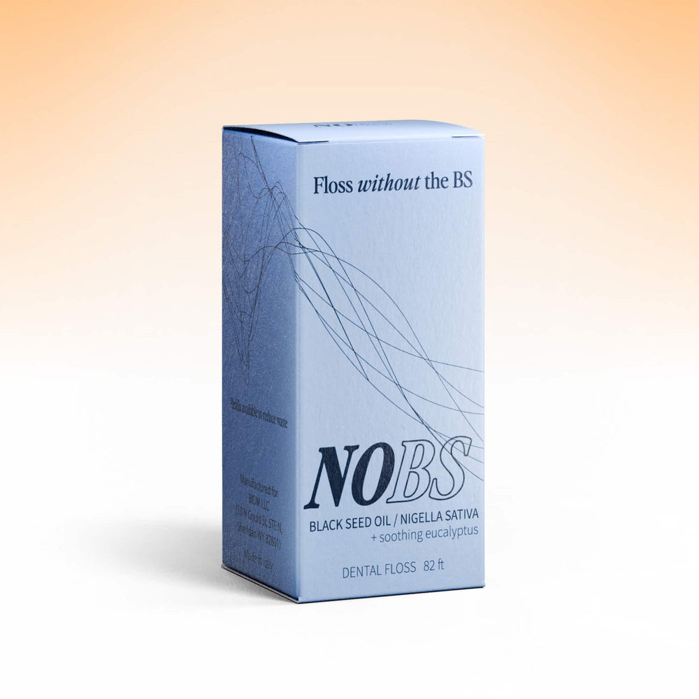 NOBS comparación de tamaño con dedos demostrando control y precisión