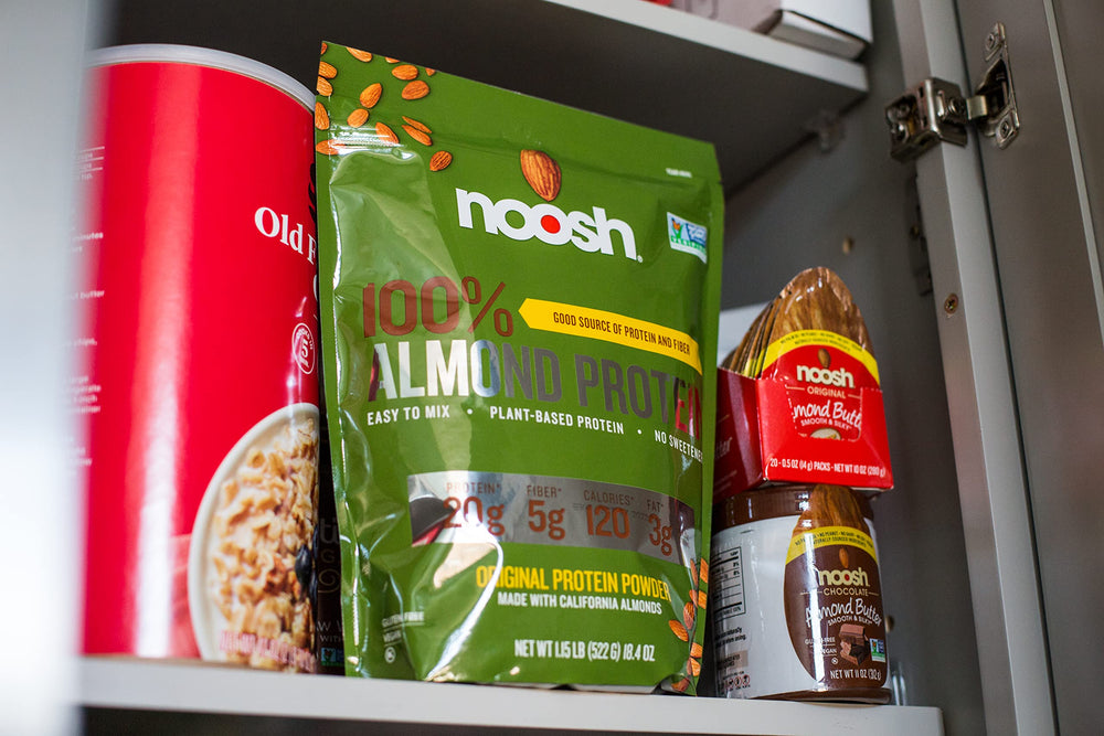 Uso culinario de NOOSH en una salsa cremosa para aumentar proteína sin alterar sabor