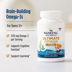 Nordic Naturals cápsula en mano para comparar tamaño y facilitar la toma diaria