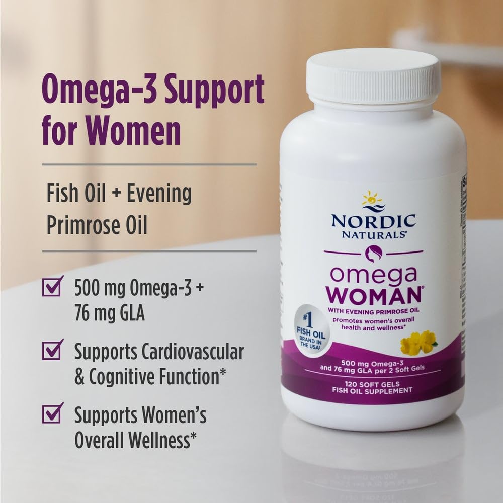 Nordic Naturals cápsula en mano ilustrando tamaño y facilidad