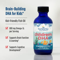 Nordic Naturals cuchara dosificadora con líquido Berry Punch para una toma fácil