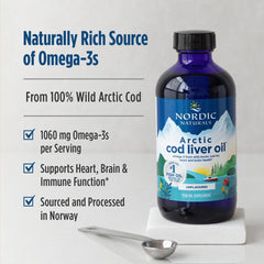 Nordic Naturals aceite líquido mostrando textura clara y alta calidad