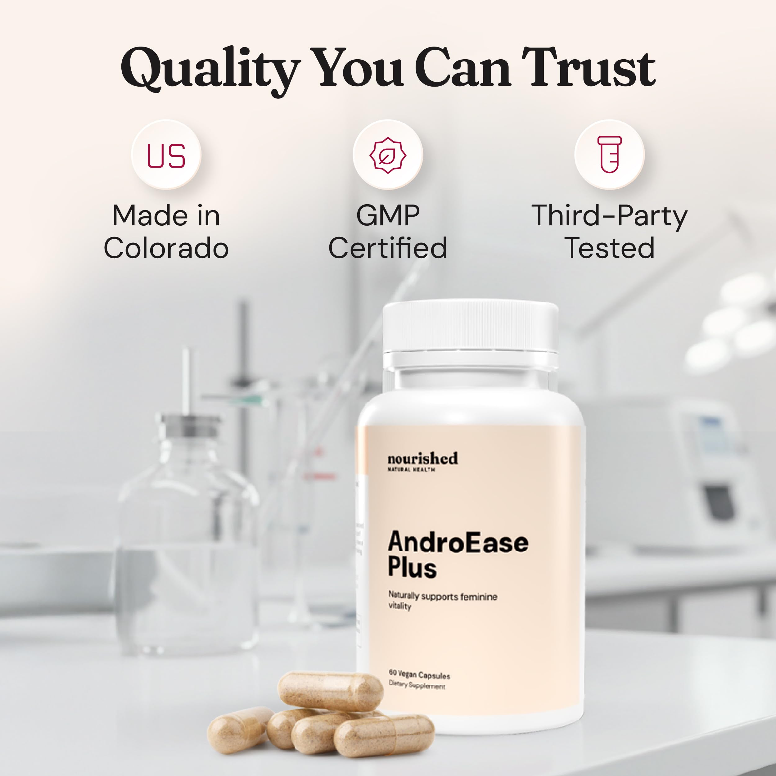Nourished AndroEase Plus en cocina junto a alimentos saludables promoviendo rutina