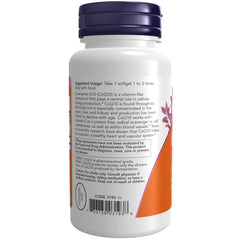 Botella abierta de NOW CoQ10 con softgels visibles para cantidad y formato