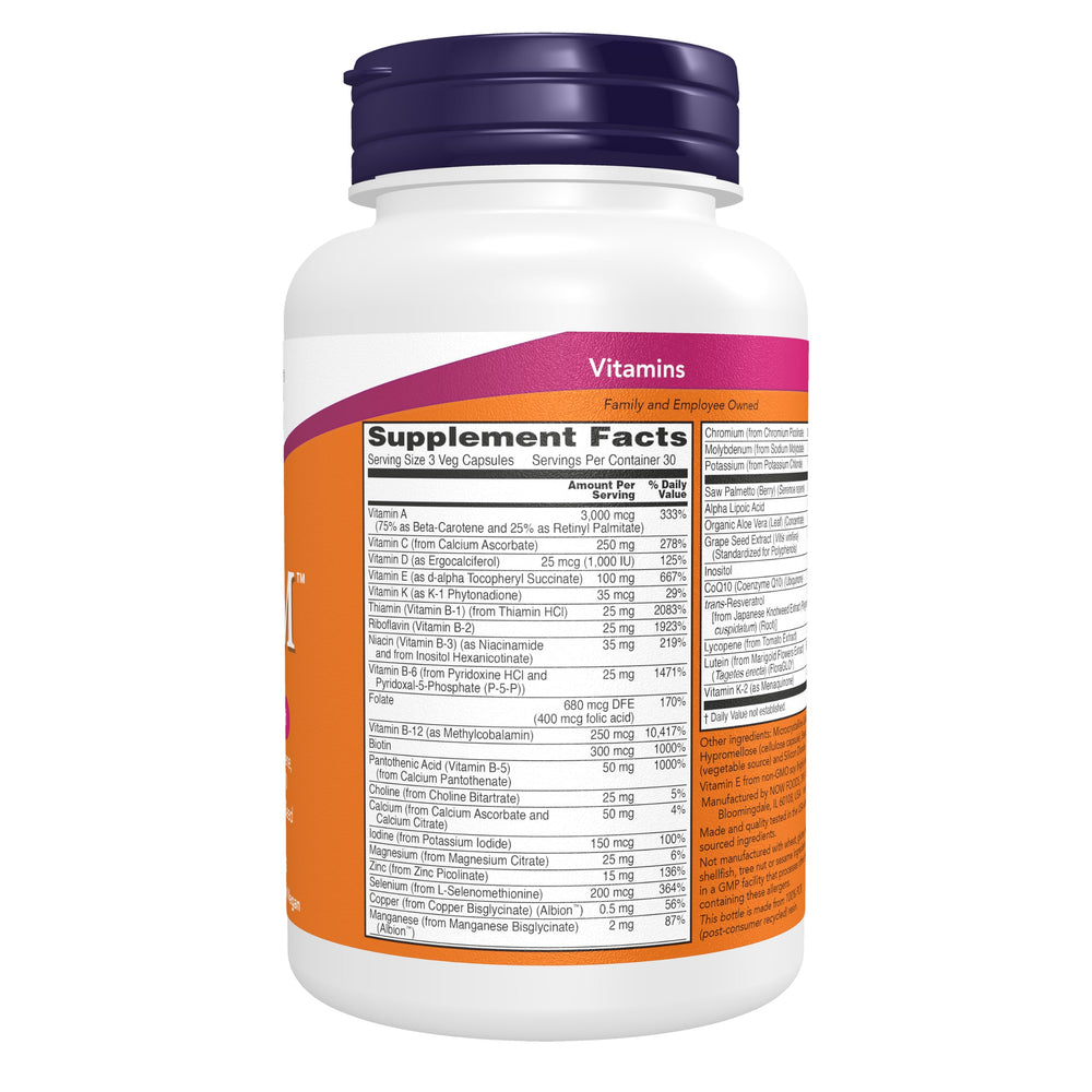 NOW Foods primer plano de cápsula vegetal ADAM destaca textura y facilidad deglución