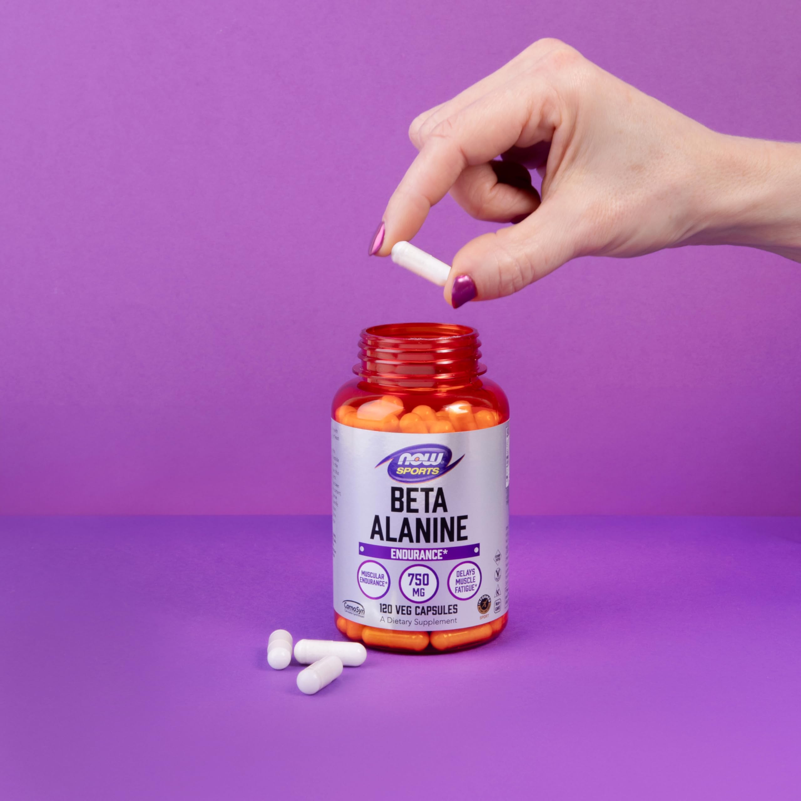 NOW Foods producto en entorno deportivo, transmite confianza y rendimiento