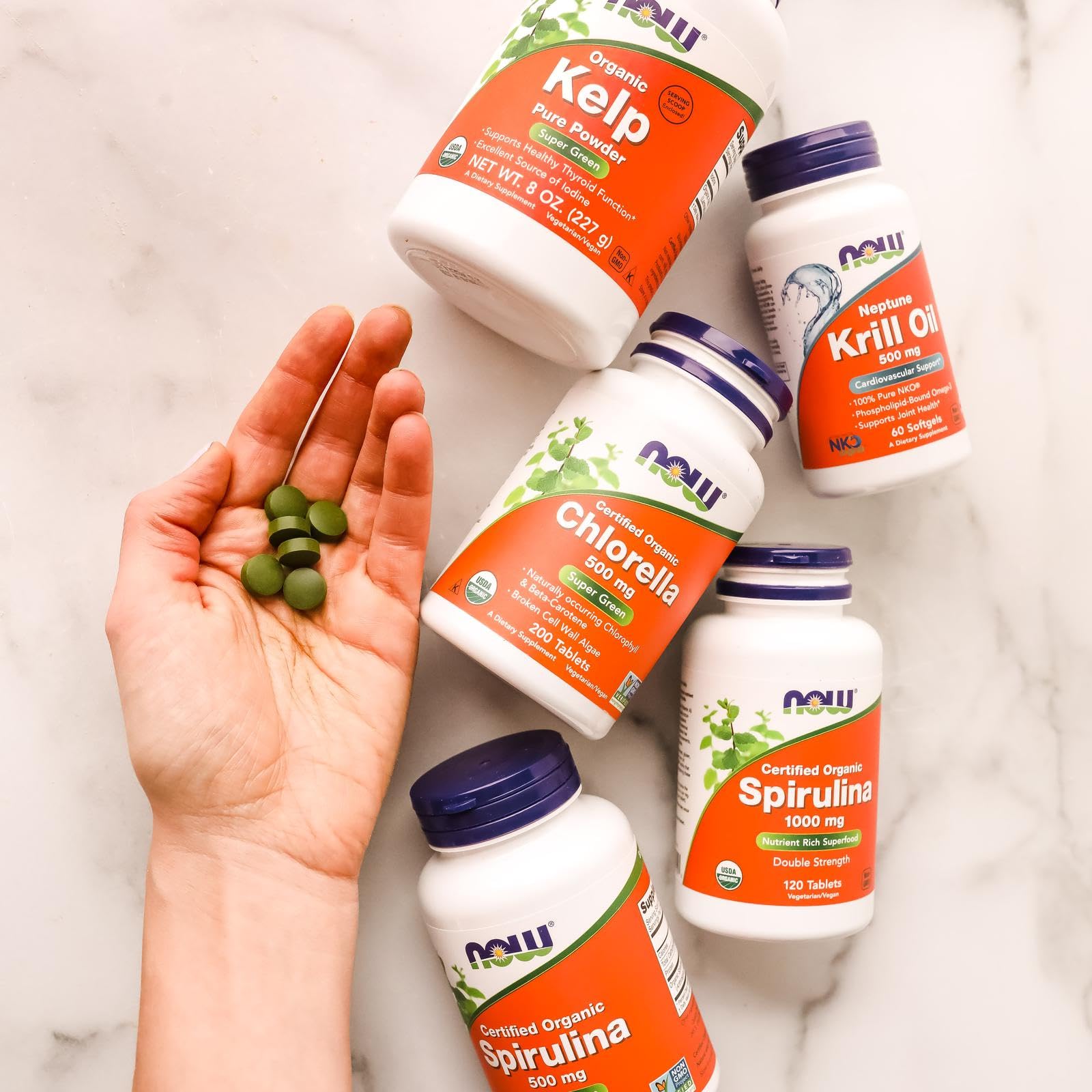 NOW Foods detalle de tabletas desde arriba mostrando pureza y forma