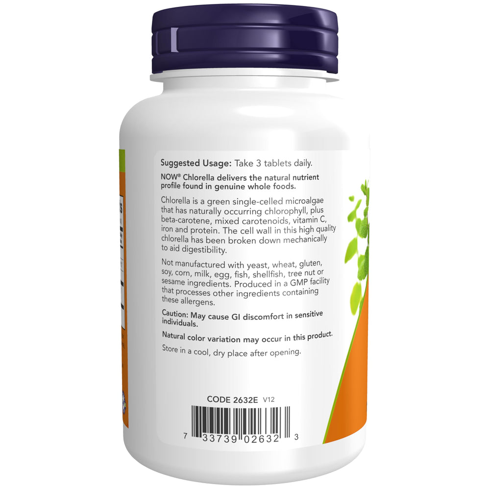 NOW Foods polvo de chlorella en close-up que destaca la concentración de nutrientes