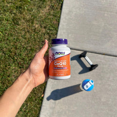 NOW Foods imagen de ingredientes listados destacando pureza y origen natural